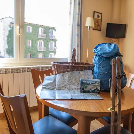 Cerdanya Viva Ecoestades Resort 3*