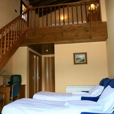 אתר נופש Cerdanya Viva Ecoestades 3*