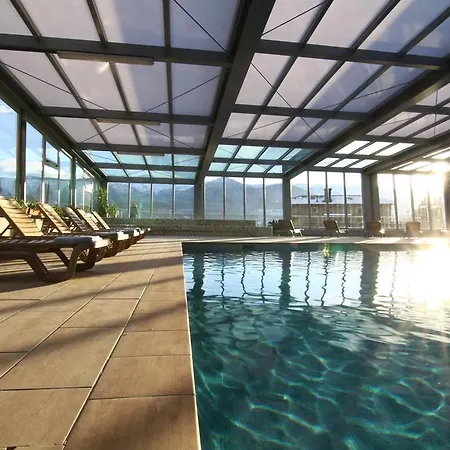 Cerdanya Ecoresort 3*